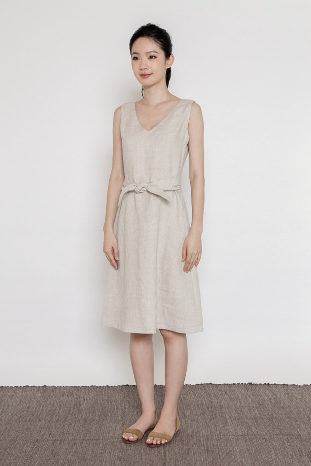 园艺植人V领绑带洋装 Gardener V Neck Bow Tied Dress - 洋装/连衣裙 - 棉 多色