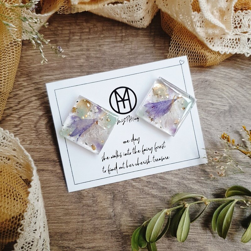 -Flora-期许幸福的矢车菊花痕 - 耳环/耳夹 - 其他材质 透明