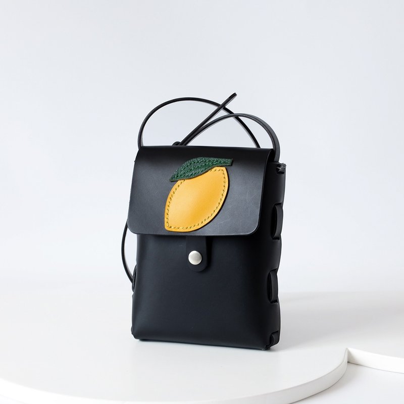 新鲜柠檬 复古迷你包纯手工真皮女挎包 - 侧背包/斜挎包 - 真皮 黑色