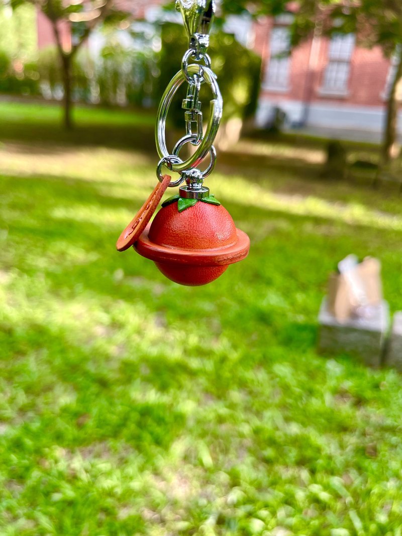 真皮皮塑橘子铃铛 - 吊饰 - 真皮 多色