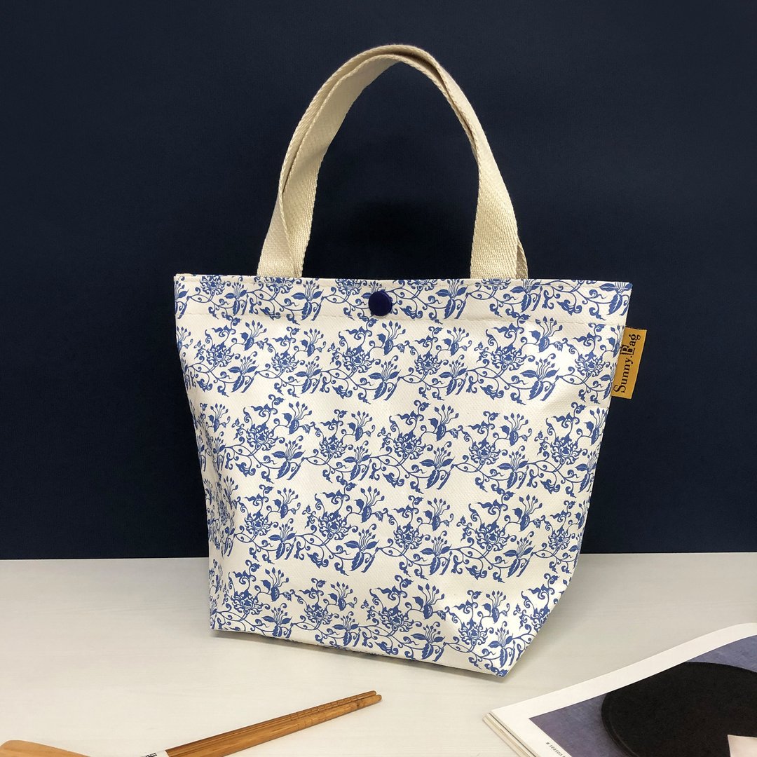 Sunny Bag-托特包-青花番莲纹 - 手提包/手提袋 - 其他材质 蓝色