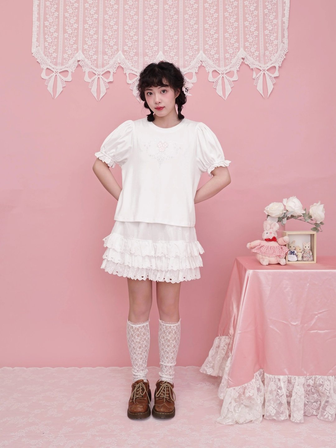法式少女 蝴蝶结刺绣花边蛋糕短裙 - 裙子 - 其他材质 白色