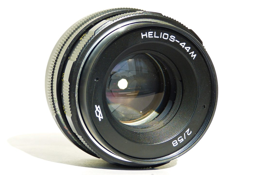经过测试的 Helios-44m 2/58 镜头，适用于单眼相机 M42 安装 KMZ 苏联泽尼特 - 相机 - 其他材质 黑色