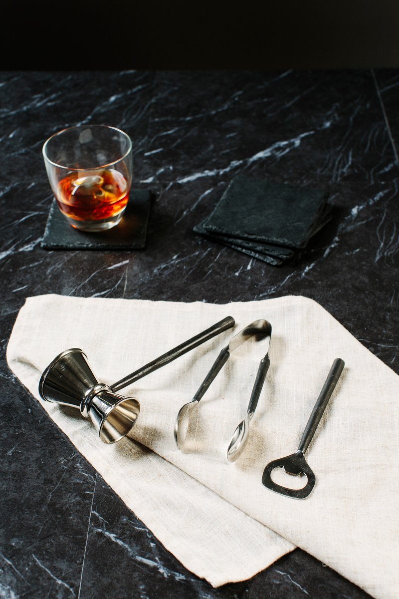 【独家代理】英国The Just Slate Company●调酒组合●Burnished Drinks Accessory Set - 厨房用具 - 其他金属 