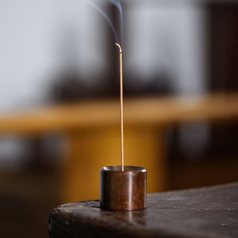 手作圆柱形做旧铜香插, 迷你香托香座香炉, 线香香座, 茶具搭配 - 香薰/精油/线香 - 铜/黄铜 