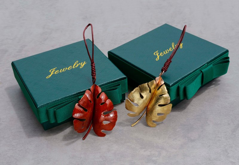 【订制】龟背芋叶片|项链|吊饰|纯手工|红铜|黄铜|手作|礼物 - 钥匙链/钥匙包 - 铜/黄铜 红色