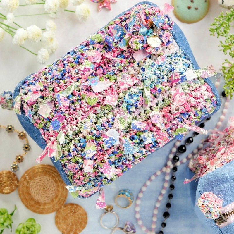 我的专属 Liberty 咲き编み 化妆包 x Cube || 蓝色 - 化妆包/杂物包 - 其他材质 蓝色