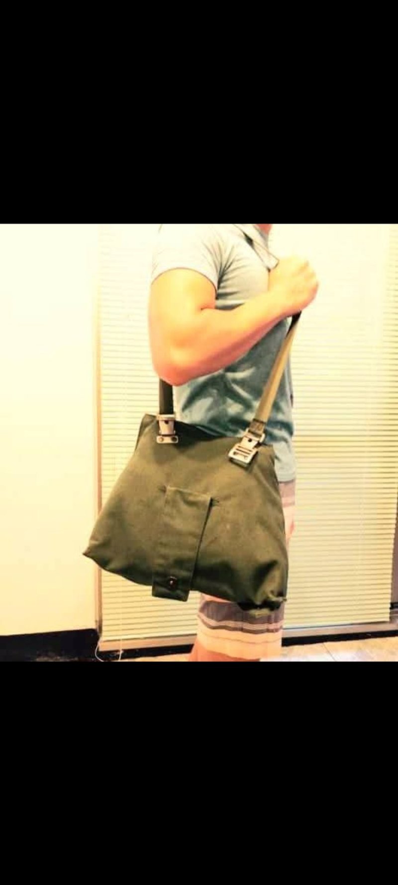 NOS 1970's 瑞典公发 侧开式 厚版帆布 军用肩背包 - 侧背包/斜挎包 - 其他材质 绿色