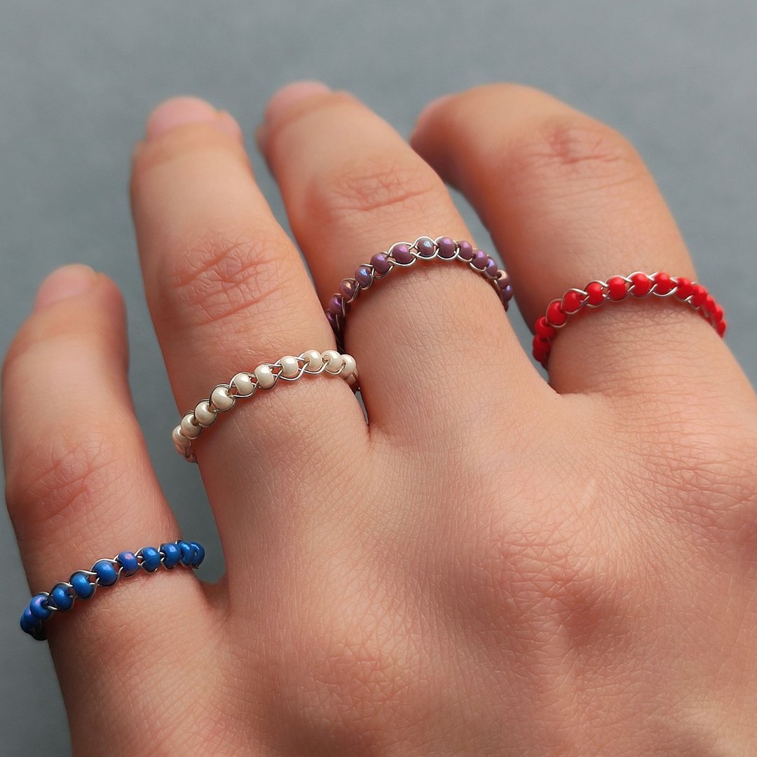 Beaded ivory ring, red ring, blue ring, brown, Wire ring, Handmade ring - 戒指 - 玻璃 多色