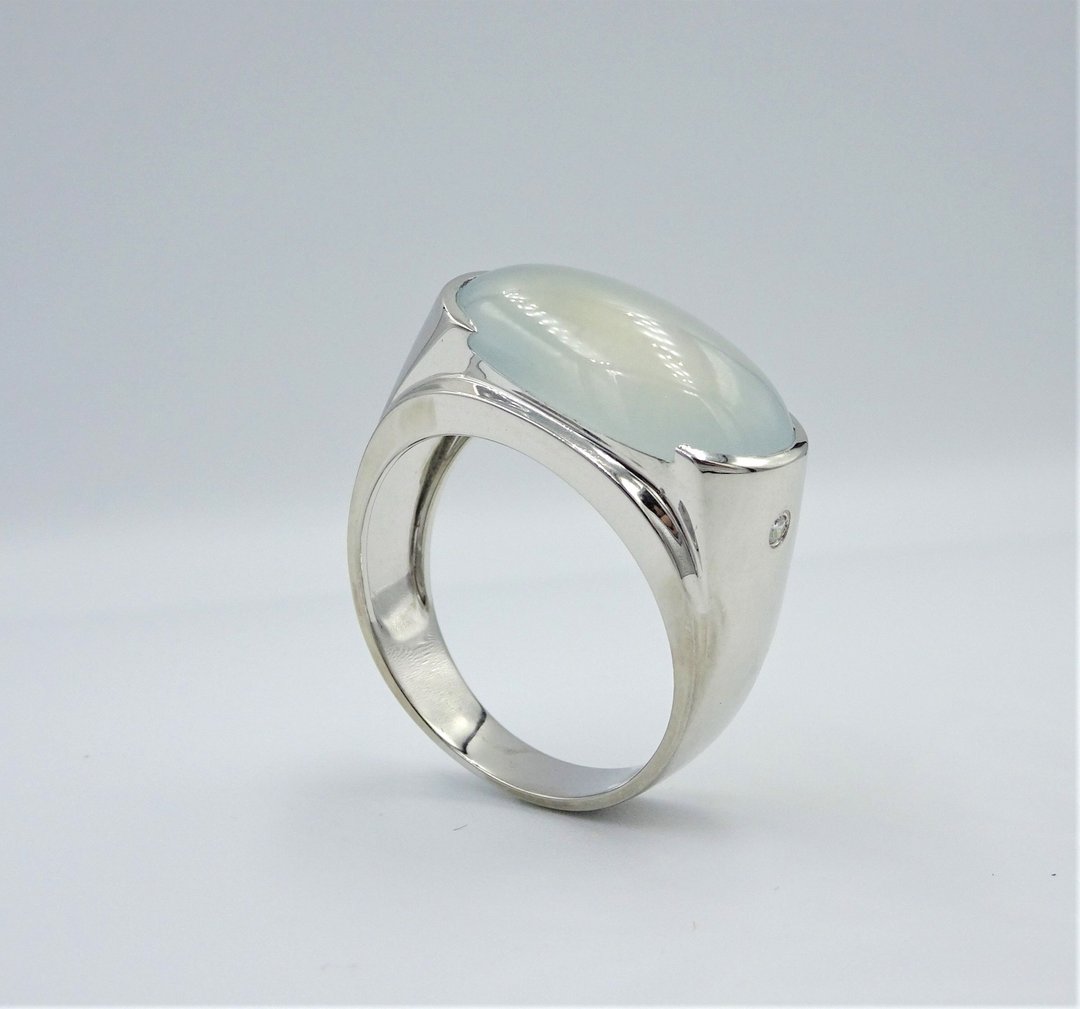 翠艺宝 冰晴种水大气马鞍男戒 14K【仁爱精品店】 - 戒指 - 玉石 白色