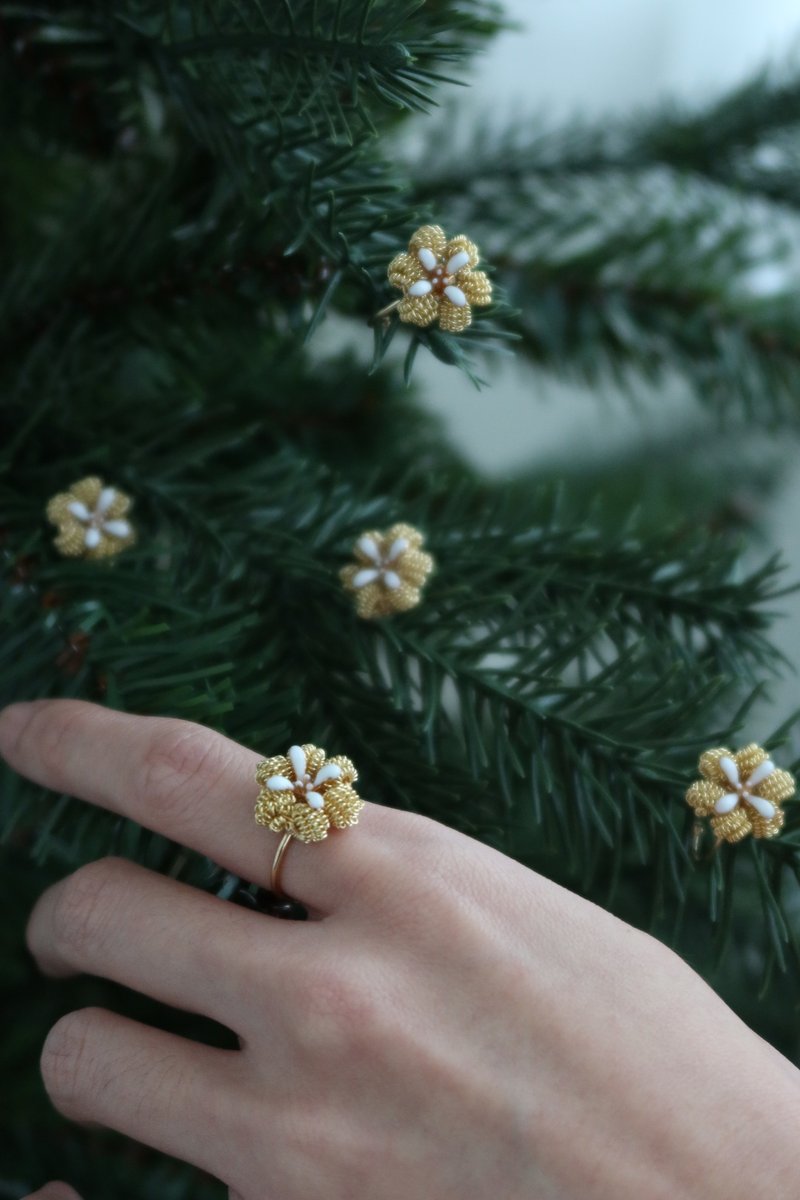 星语雏菊戒指\开口戒 可爱 花戒指 圣诞礼物 礼物 手作饰品 - 戒指 - 其他材质 金色