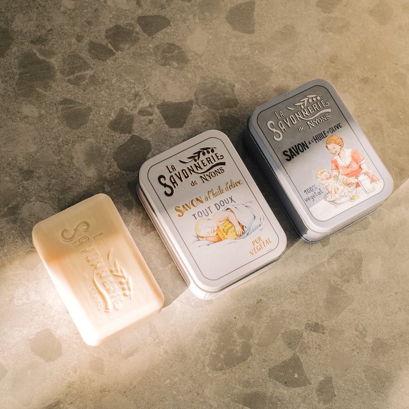 法国 La Savonnerie de Nyons 夏木棉铁盒皂200g - 肥皂/手工皂 - 其他材质 多色