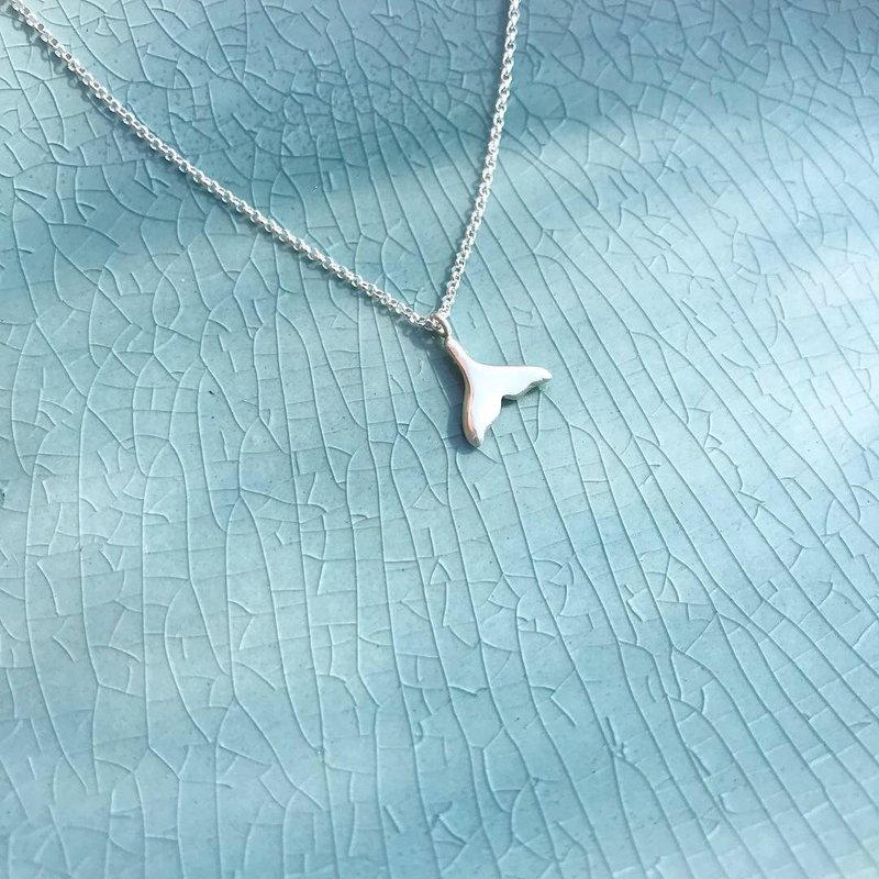 锁骨链 长链 海洋 情侣对链 纯银鱼尾 项链 幸运 海豚 鲸鱼 - 项链 - 纯银 银色