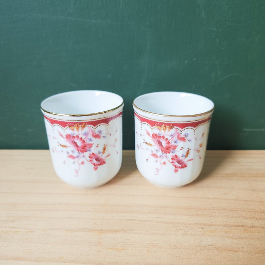 【北极二手杂货】早期大同特白瓷器 茶杯 花朵图案 - 茶具/茶杯 - 瓷 粉红色