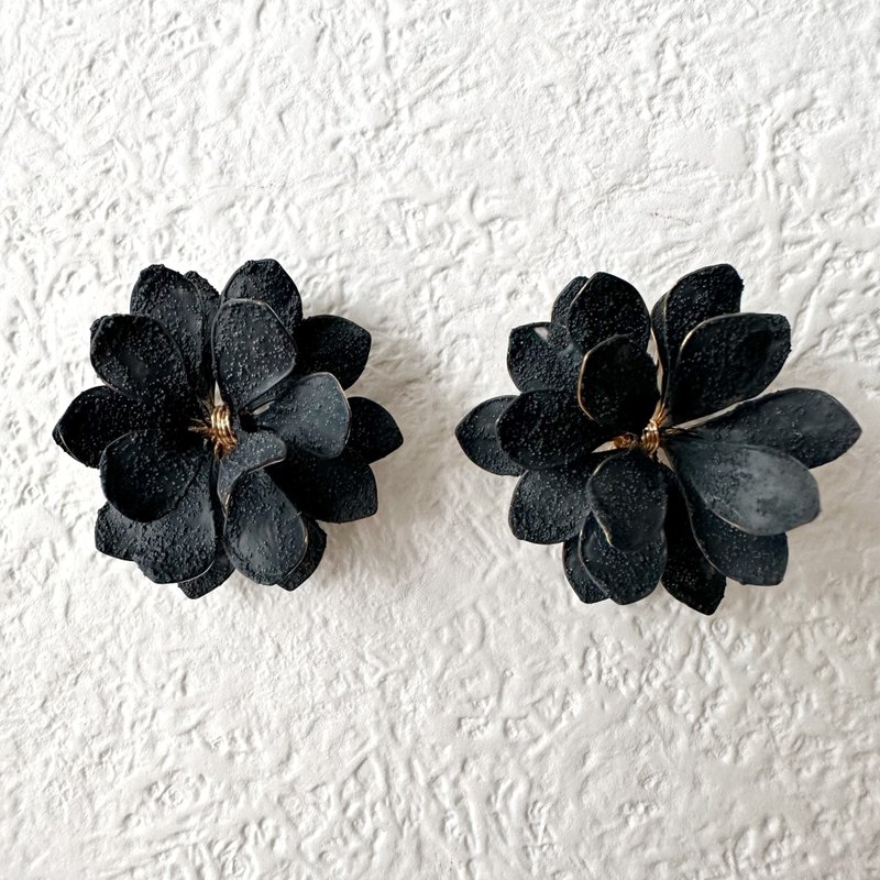 以花朵为灵感的金属丝配件 - 耳环/耳夹 - 其他金属 