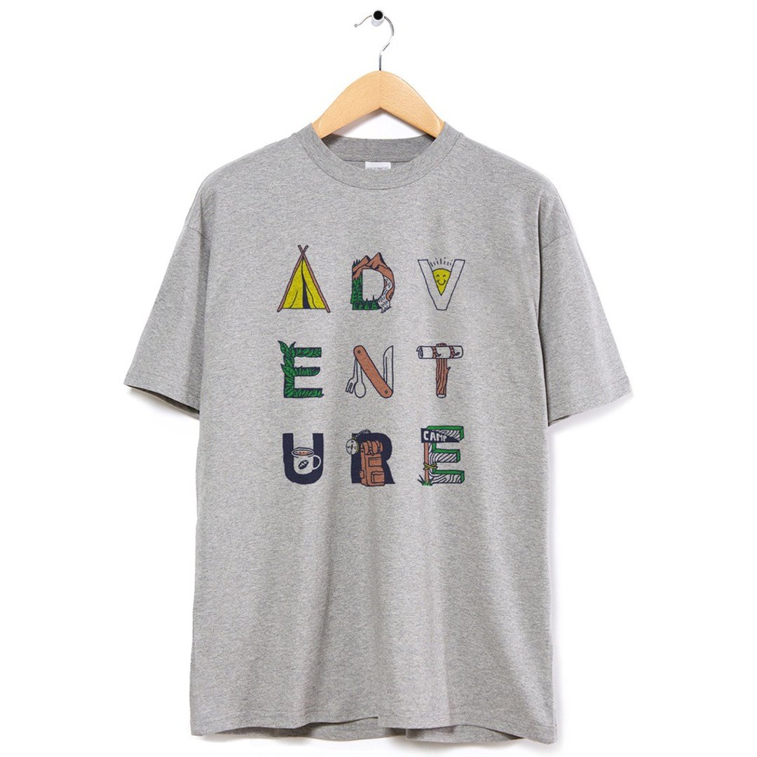 Adventure Typography 中性短袖T恤 灰色 户外冒险探险运动露营 - 女装 T 恤 - 棉 灰色