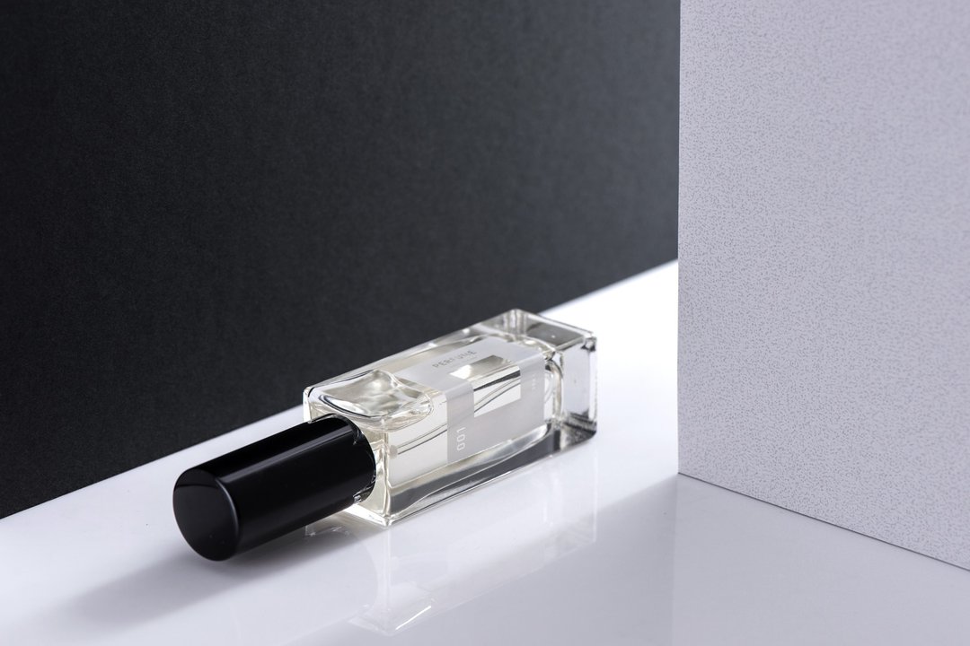 主题式轻香水 - 金刚经 30ml - 香水/香膏 - 其他材质 透明