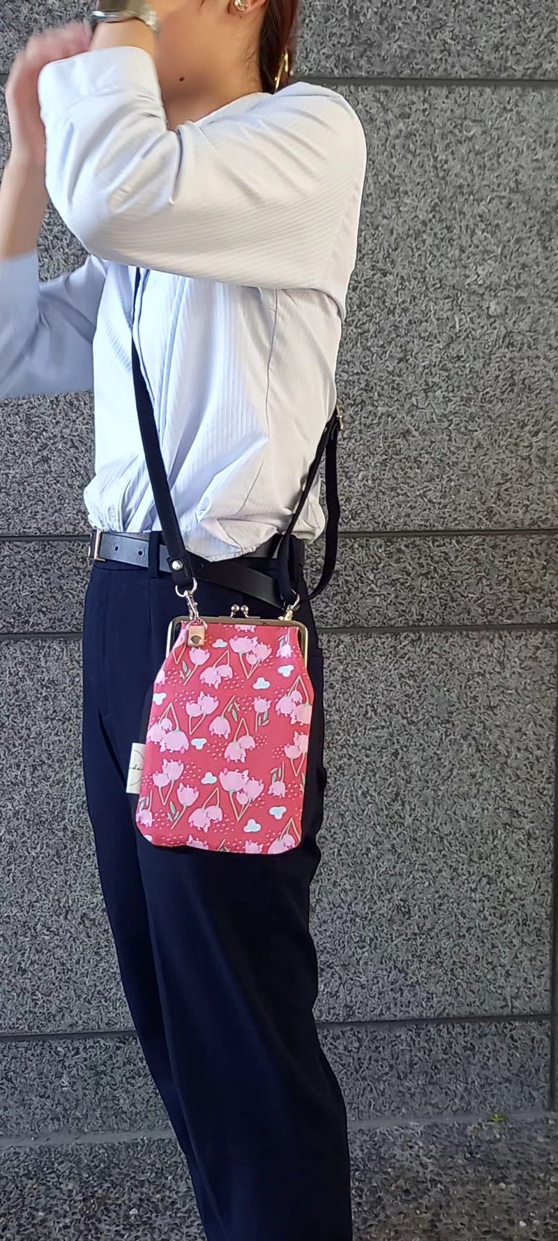 momode 智慧型手机小袋 - 侧背包/斜挎包 - 棉．麻 黄色