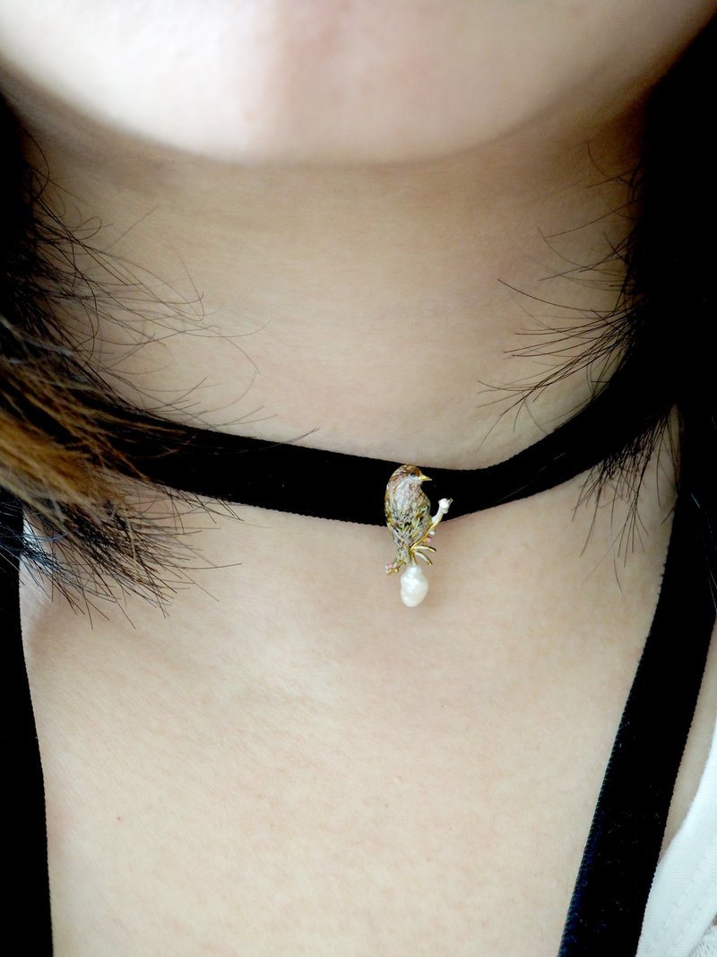 手工珠宝饰品 珐琅可爱奶茶色麻雀choker短颈链项圈 预购 - 项链 - 珐琅 白色