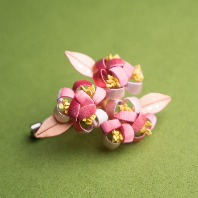 缠花胸针-绣球花开 - 胸针 - 纸 多色
