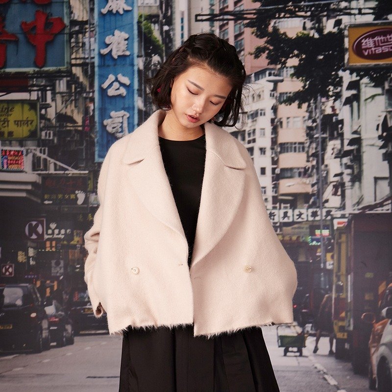 kitann ino 杏色须边翻领羊呢落肩大衣 - 女装休闲/机能外套 - 羊毛 粉红色