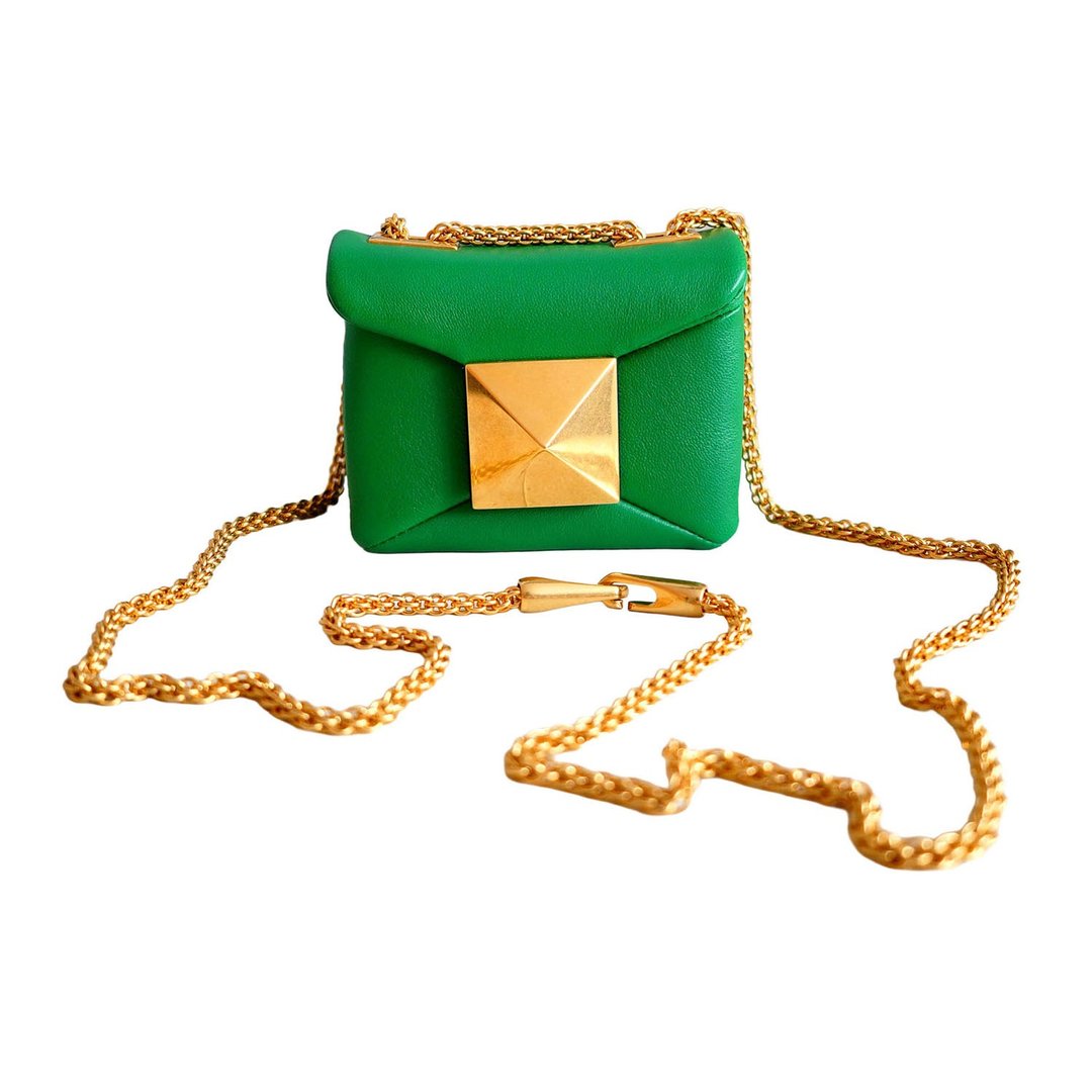 Porte-Cartes Mini en Agneau Vert Éclatant avec Chaîne de V - 零钱包 - 真皮 黑色