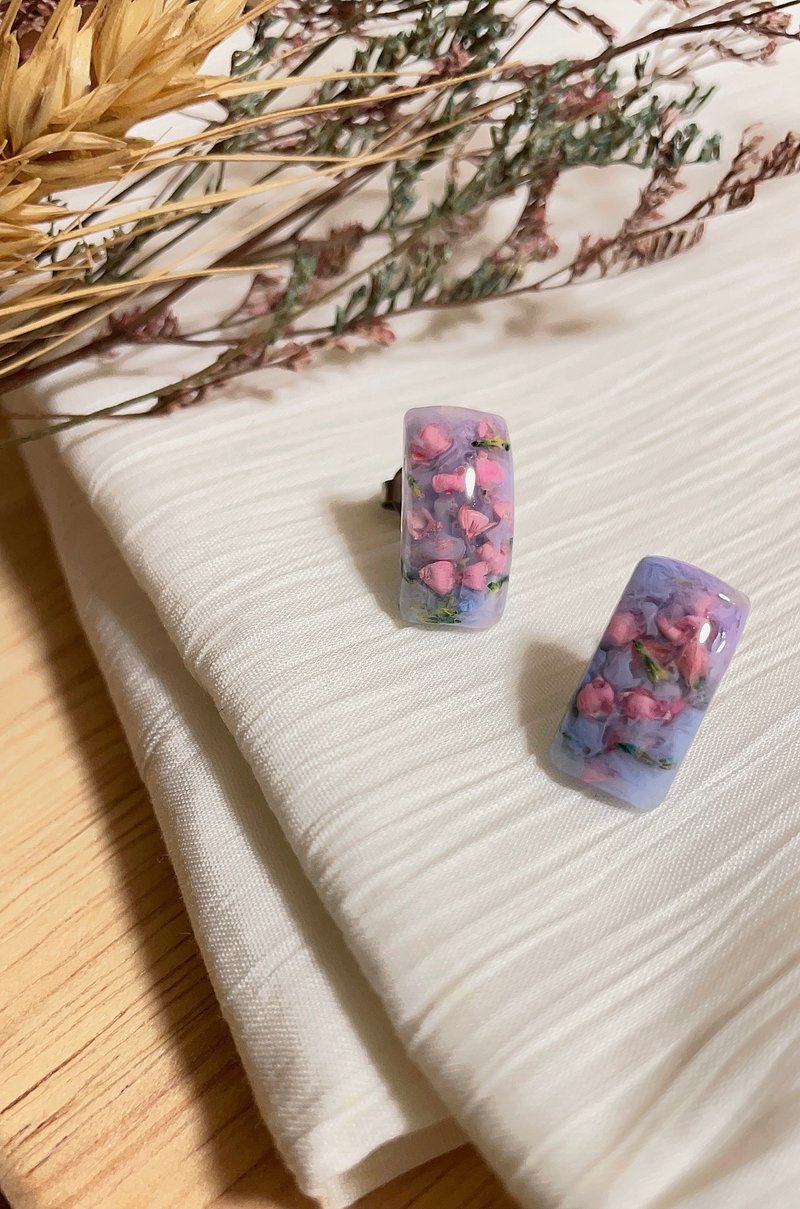 双色渲染干燥花耳针 - 耳环/耳夹 - 其他材质 