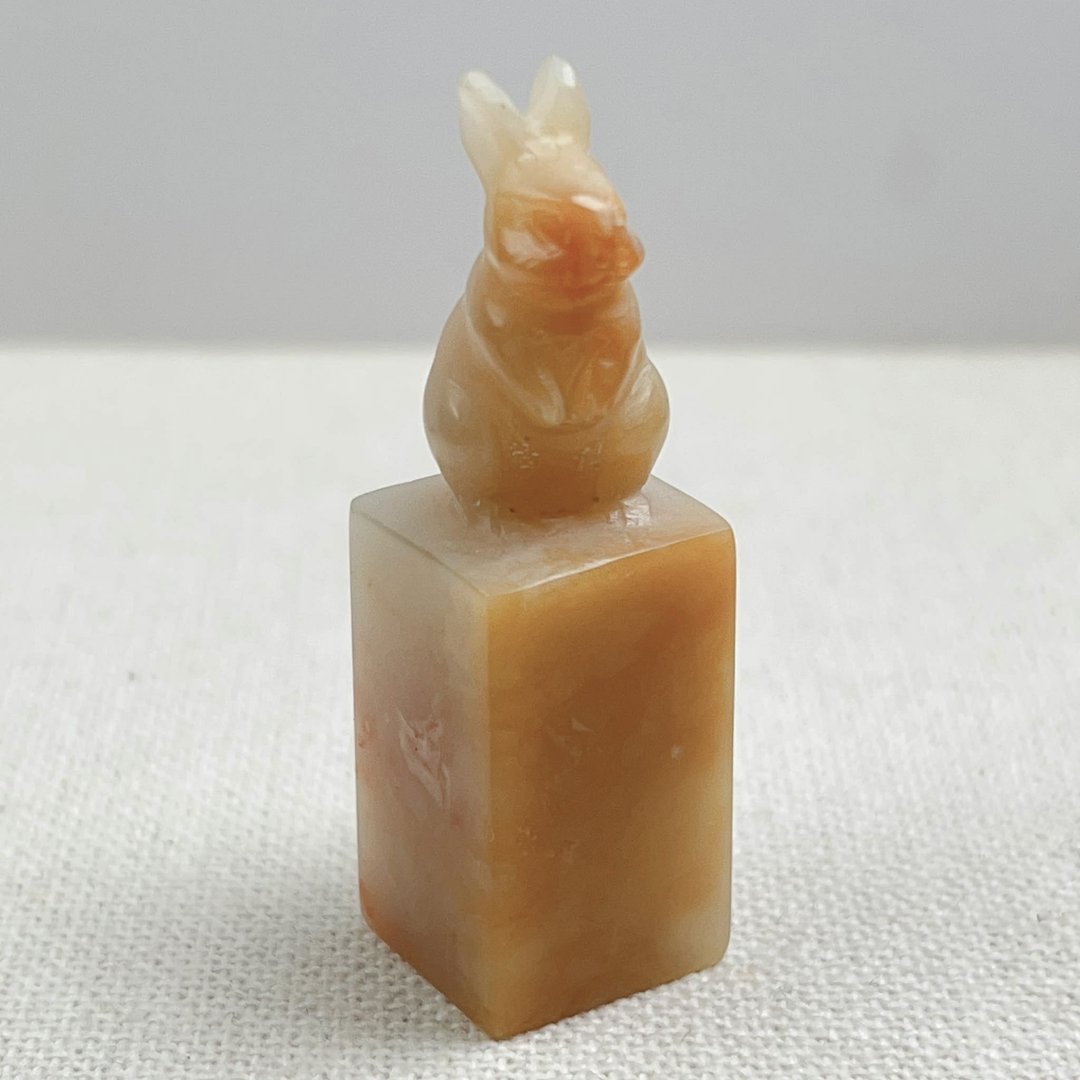 客制化手工印章-|老挝石兔子钮 1.7x1.7 CM|手工篆刻印章 - 印章/印台 - 石头 