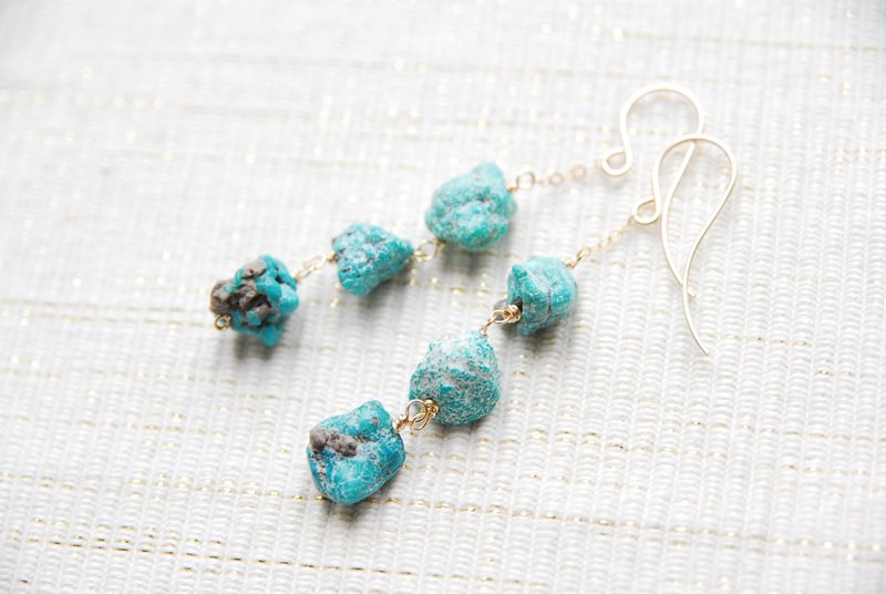 Rough rock turquoise 3 stone earrings 14kgf - 耳环/耳夹 - 宝石 