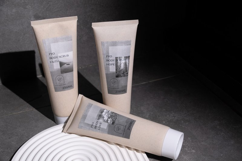 FYO花调身体磨砂乳 - 沐浴用品 - 浓缩/萃取物 