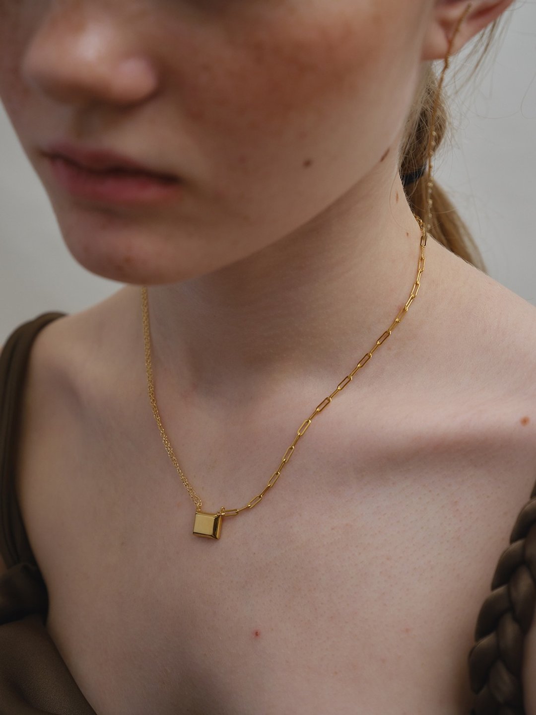 LESIS | Square Necklace - 项链 - 贵金属 金色