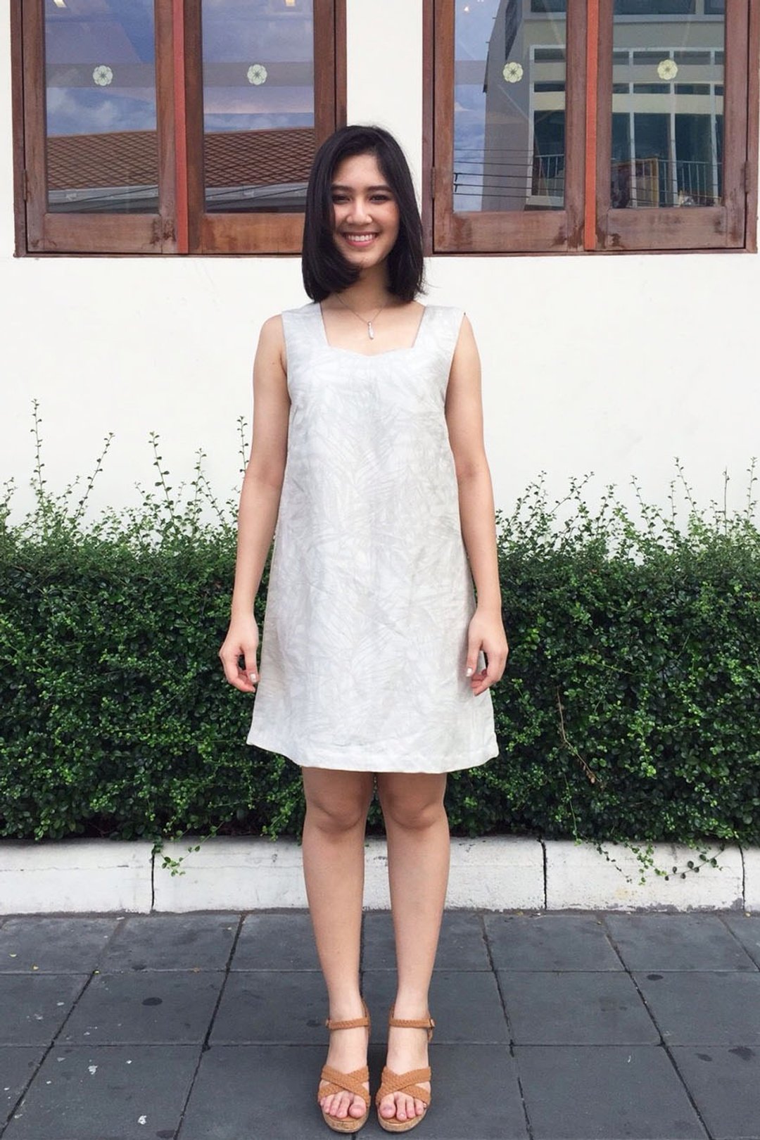 Off-season sale - Suzanne Linen Dress (green leaf printed pattern/Khaki) - 洋装/连衣裙 - 亚麻 卡其色