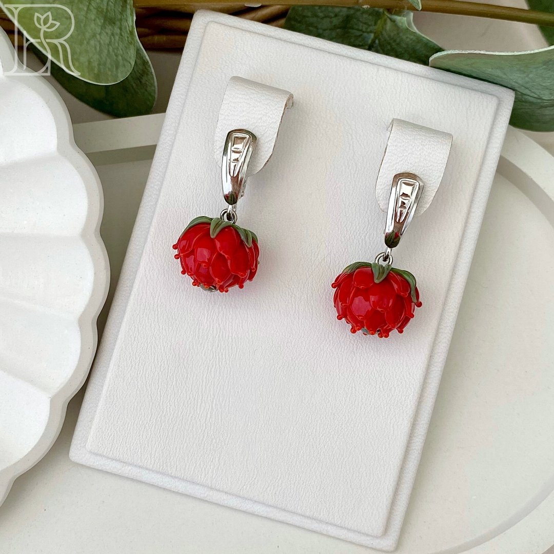 Handmade Silver Jewelry with Red Clover Plant: Perfect Present for Her - 耳环/耳夹 - 纯银 红色