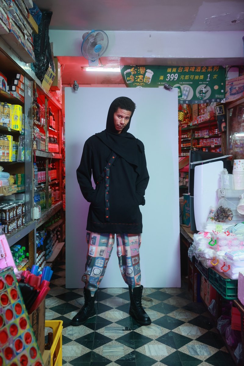 21AW INF 多层次束具上衣 - 中性连帽卫衣/T 恤 - 聚酯纤维 黑色