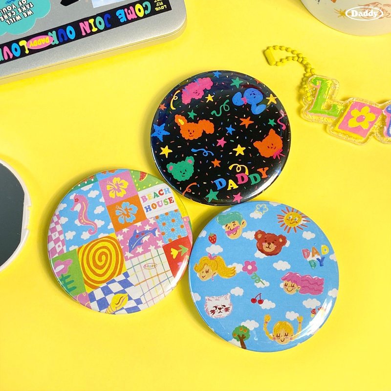 老爹袖珍镜，圆形袖珍镜，3款最新设计，方便携带。 - 彩妆刷具/镜子/梳子 - 塑料 多色