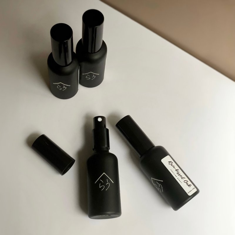 香氛喷雾 50ML | 身体及家居香氛 - 香薰/精油/线香 - 玻璃 黑色