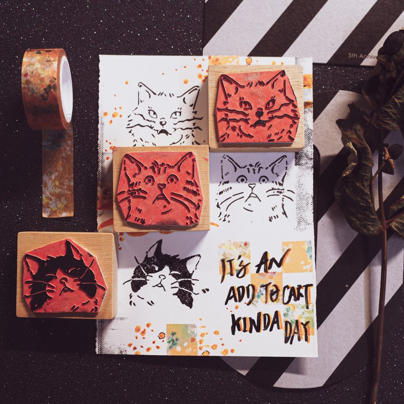 厌世猫咪上班族 短柄木质印章 公益合作 复古 - 印章/印台 - 木头 卡其色