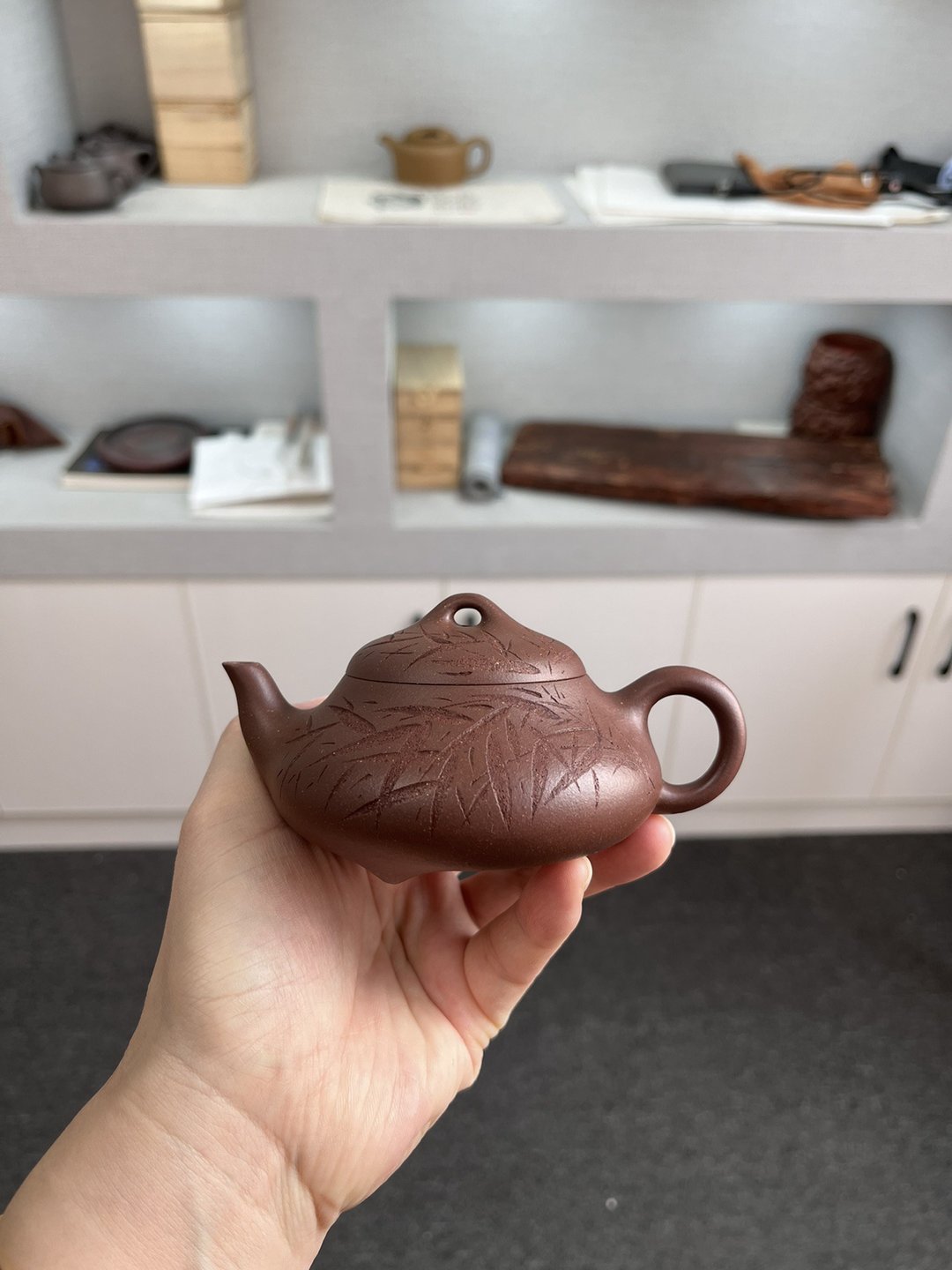 汉棠瓢 竹叶款 现货实拍 老紫泥 泥料正宗 水色润泽 三弯嘴微 - 茶具/茶杯 - 陶 灰色