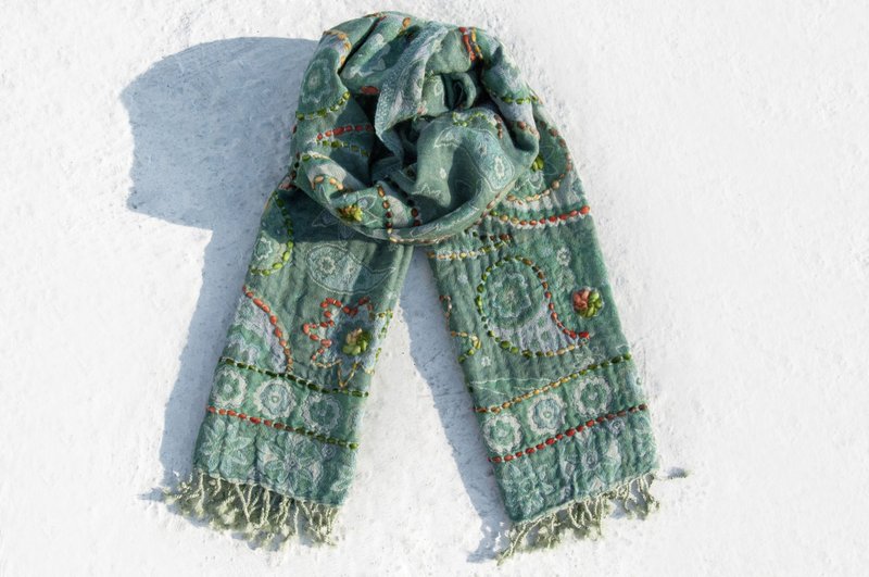 水煮羊毛披肩/针织围巾/刺绣围巾/羊绒披巾/喀什米尔Cashmere-花 - 围巾/披肩 - 羊毛 绿色