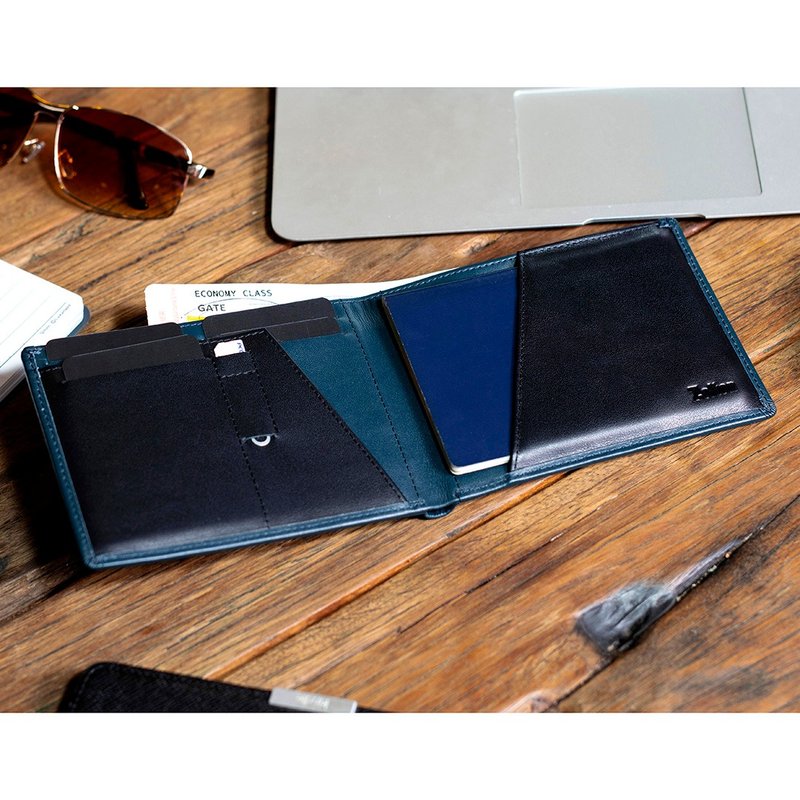 Eleutherios旅行皮夹 刻字定制化 RFID防盗 海军蓝 定制化刻字 - 护照夹/护照套 - 真皮 蓝色