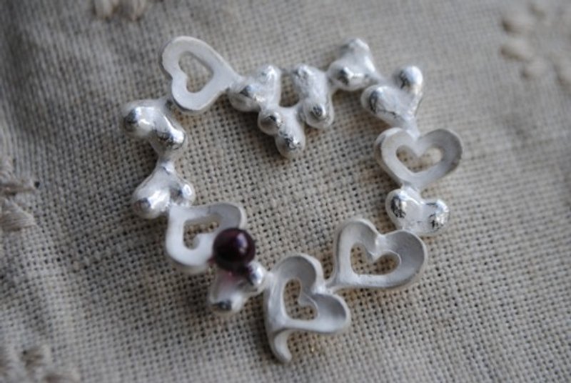 Pinkoi 代购 - 徽章*心连心《Remake》 - 胸针 - 其他金属 