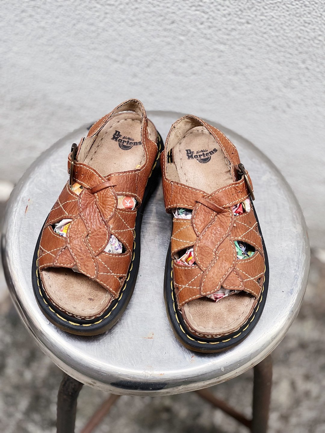 Dr. Martens 焦糖色篓空麻花 真皮牛皮革 厚底编织凉鞋马汀鞋马丁 - 男女凉鞋 - 真皮 咖啡色