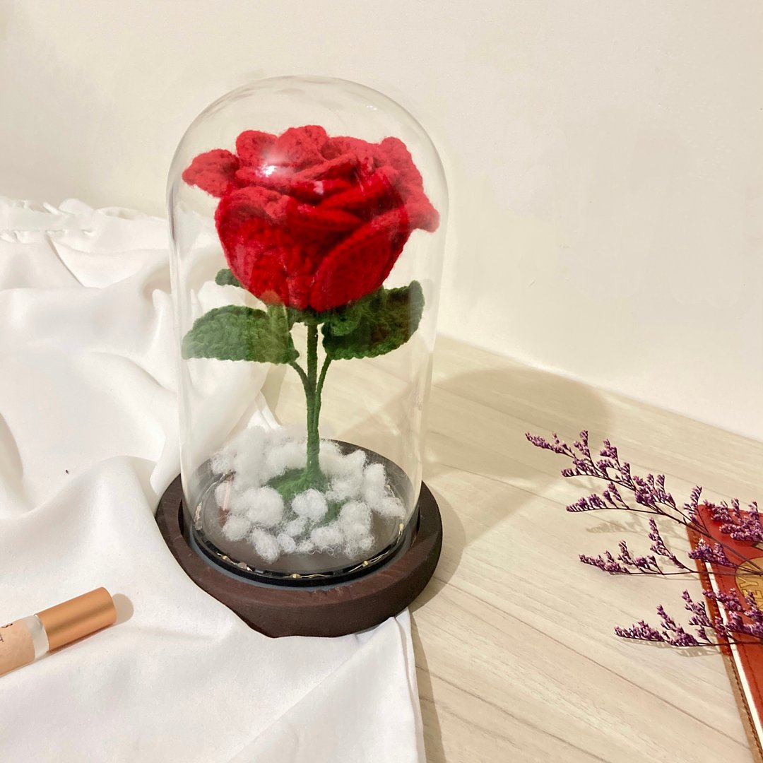 小王子毛线钩织玫瑰花玻璃盅/夜灯 - 干燥花/捧花 - 棉 红色
