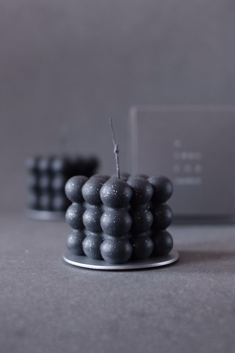 Bubble Pop Candle 泼墨气泡手工香氛蜡烛 哑黑版 - 蜡烛/烛台 - 蜡 黑色