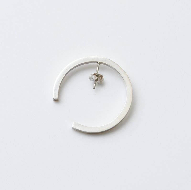 CP218(silver/片耳のみ) - 耳环/耳夹 - 其他金属 银色