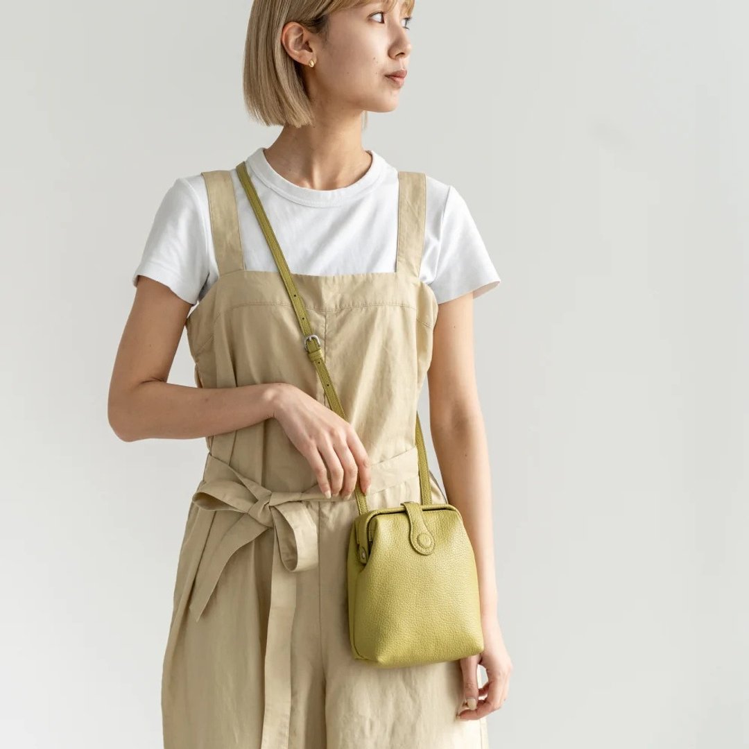 Atelier nuu parcel mist  杜勒斯手拿包 开心果色 - 侧背包/斜挎包 - 其他材质 绿色