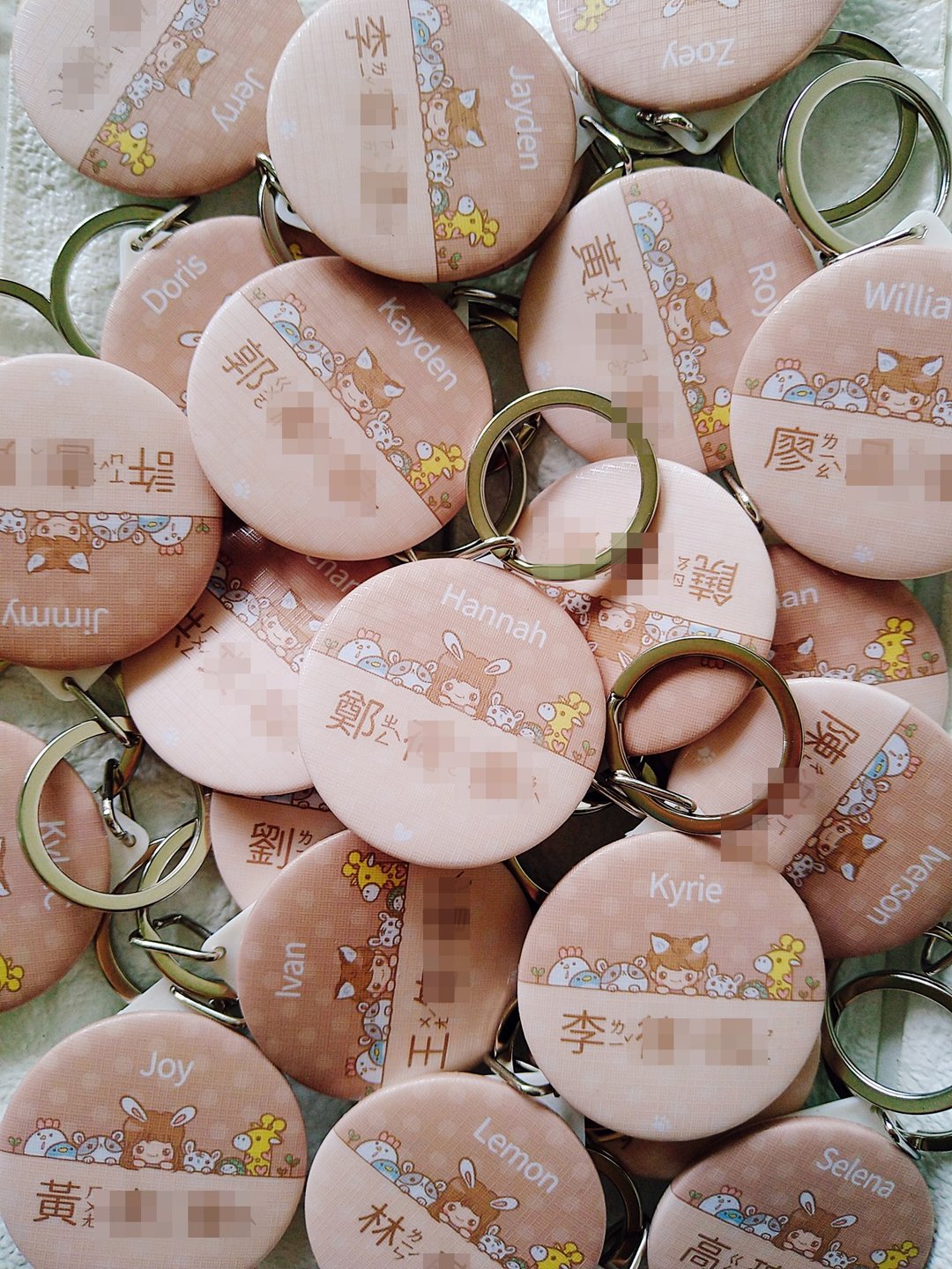 幼儿园分享礼【姓名钥匙圈】定制化・质感布纹4.4cm・婚礼小物 - 钥匙链/钥匙包 - 其他金属 白色