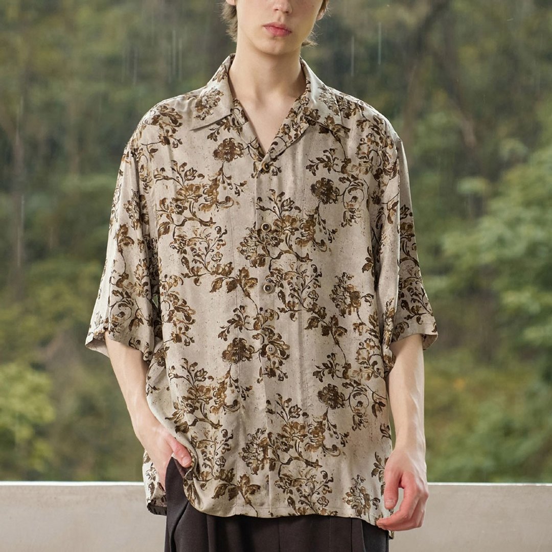 銅氨絲印花襯衫 / 復古短袖上衣 / 夏季寬鬆男襯衣 - 男装衬衫 - 其他材质 卡其色