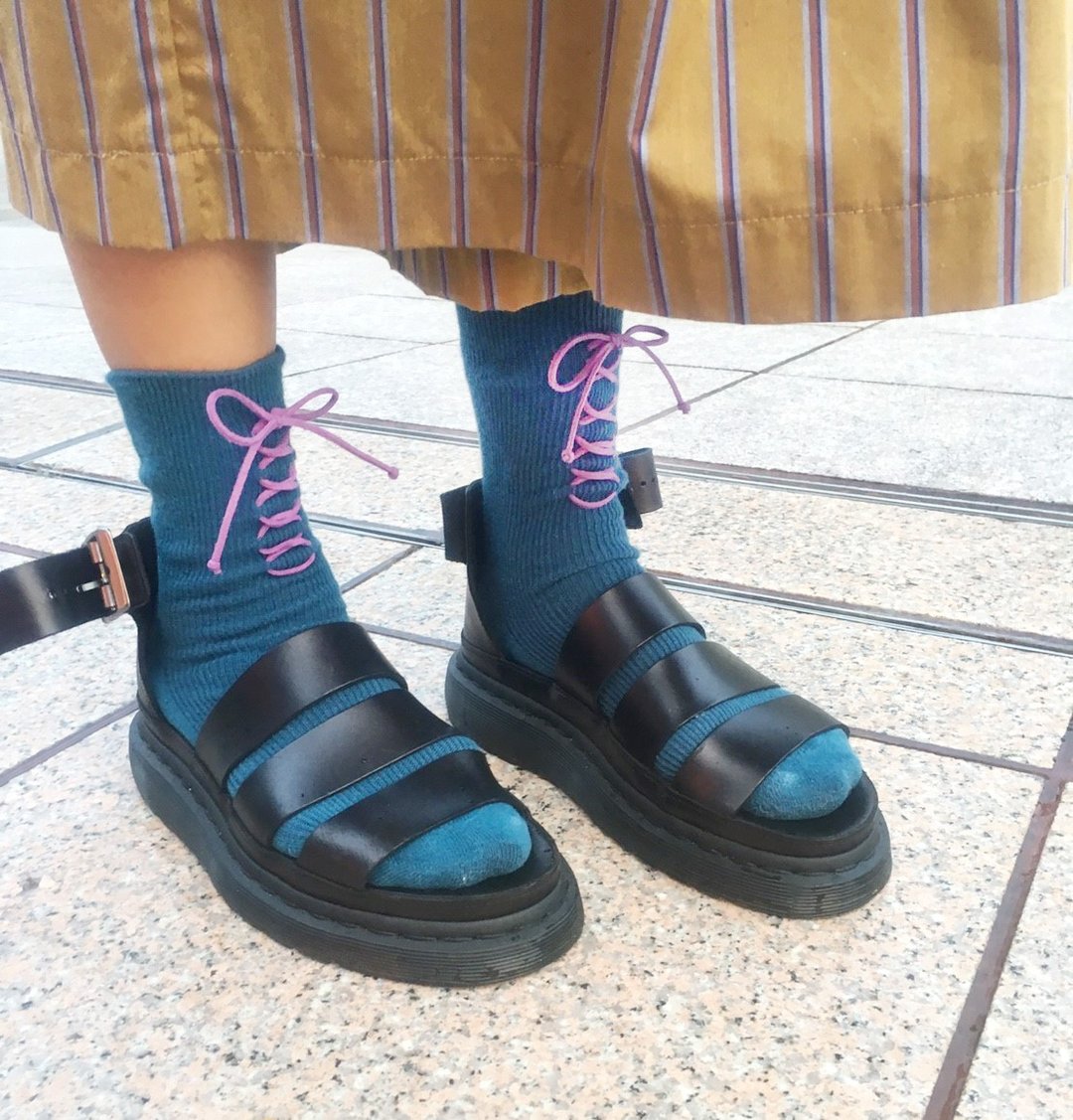 XX Socks/文青款绑绳中统袜/孔雀蓝/接单订制 - 袜子 - 棉 蓝色