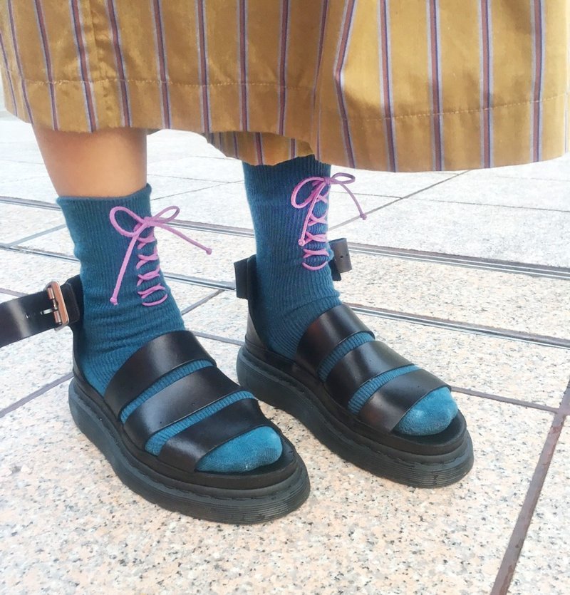 XX Socks/文青款绑绳中统袜/孔雀蓝/接单订制 - 袜子 - 棉．麻 蓝色